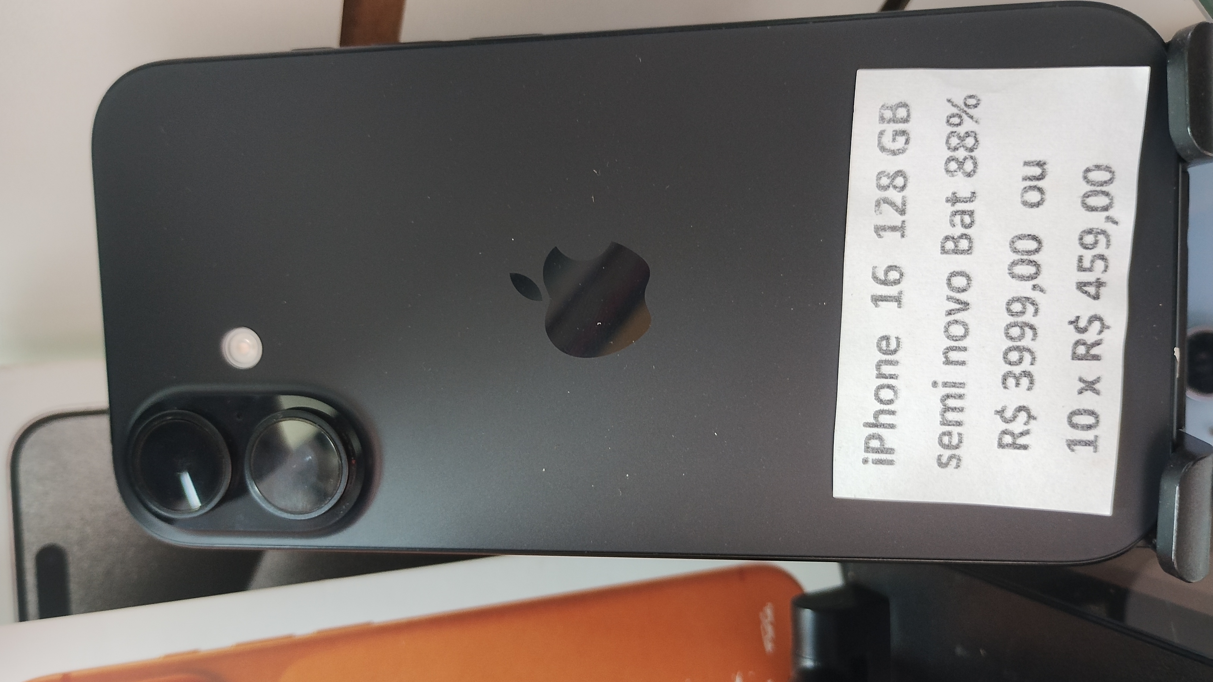 Apple iPhone 16 (128 GB) - Preto Bateria 88%